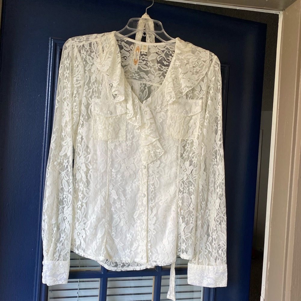 Cream Lace Blouse for work or play NWOT